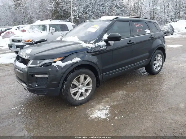 SALVP2BG9HH168569 2017 LAND ROVER RANGE ROVER EVOQUE - Image 2