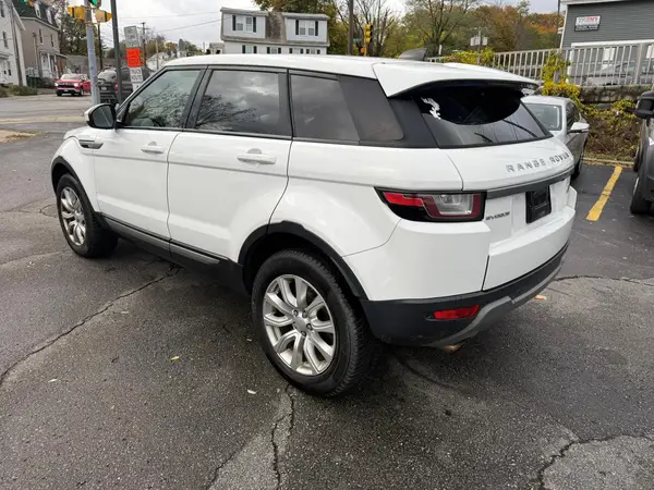 SALVP2BG9HH170306 2017 LAND ROVER RANGE ROVER EVOQUE - Image 2