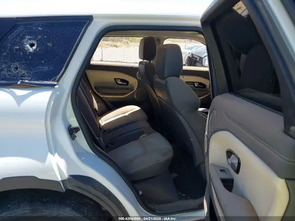 SALVP2BGXGH101641 2016 LAND ROVER RANGE ROVER EVOQUE - Image 8