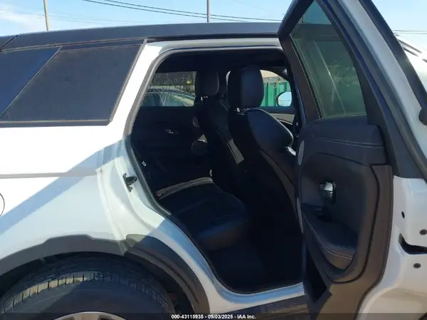 SALVP2BGXHH234322 2017 LAND ROVER RANGE ROVER EVOQUE - Image 8