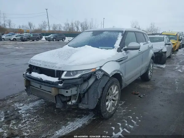 SALVP2BGXHH237091 2017 LAND ROVER RANGE ROVER EVOQUE - Image 2