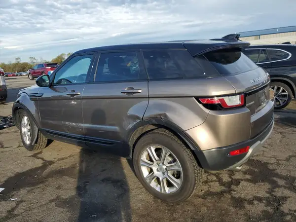 SALVP2RX0JH268748 2018 LAND ROVER RANGE ROVER EVOQUE - Image 2