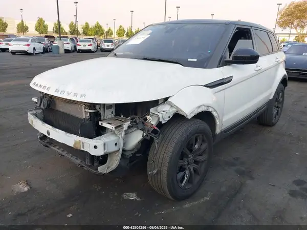 SALVP2RX0KH341005 2019 LAND ROVER RANGE ROVER EVOQUE - Image 2