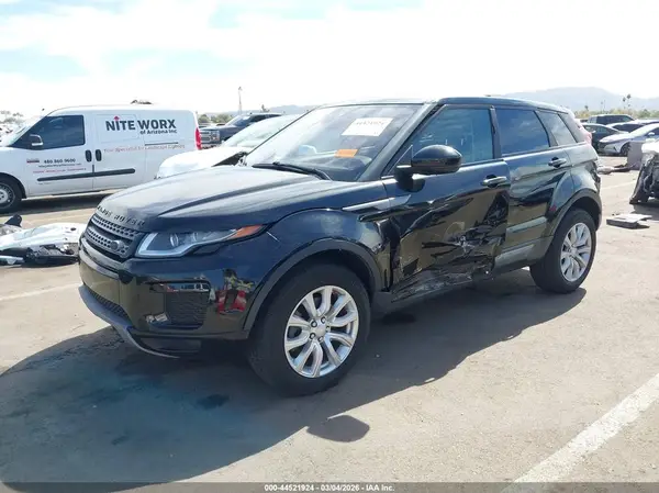 SALVP2RX0KH345040 2019 LAND ROVER RANGE ROVER EVOQUE - Image 2