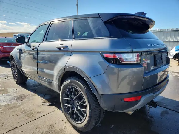SALVP2RX1KH330255 2019 LAND ROVER RANGE ROVER EVOQUE - Image 2