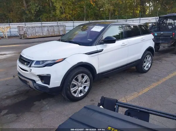 SALVP2RX1KH339909 2019 LAND ROVER RANGE ROVER EVOQUE - Image 2