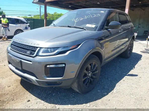 SALVP2RX1KH341689 2019 LAND ROVER RANGE ROVER EVOQUE - Image 2