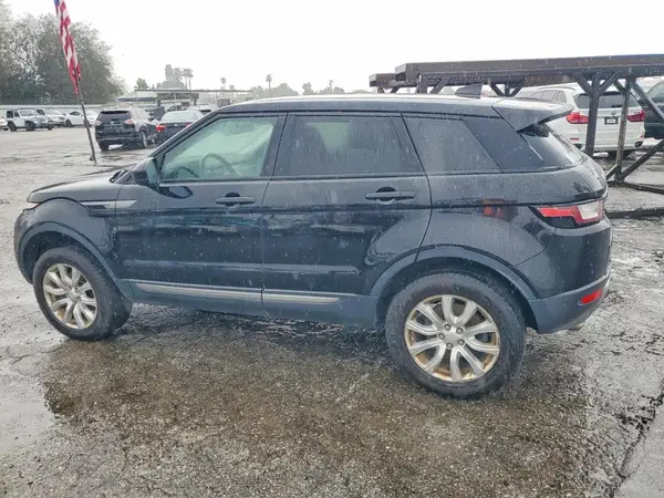 SALVP2RX2JH271957 2018 LAND ROVER RANGE ROVER EVOQUE - Image 2