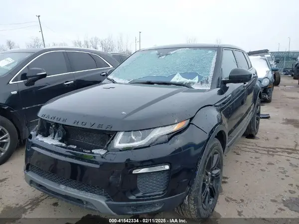 SALVP2RX2JH272980 2018 LAND ROVER RANGE ROVER EVOQUE - Image 2