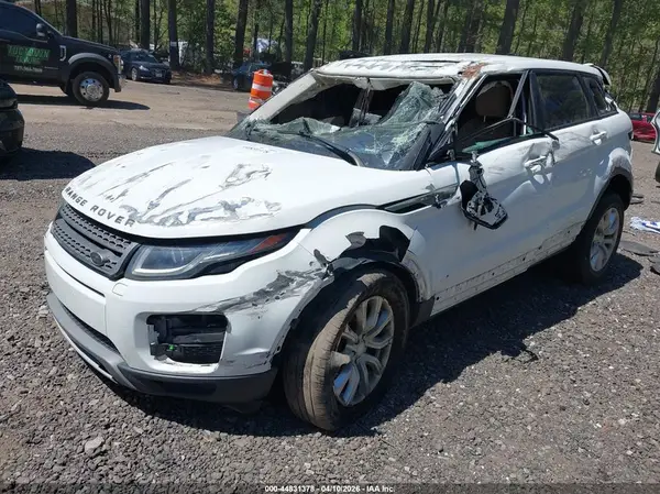 SALVP2RX2JH279752 2018 LAND ROVER RANGE ROVER EVOQUE - Image 2