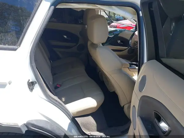 SALVP2RX2JH279752 2018 LAND ROVER RANGE ROVER EVOQUE - Image 8