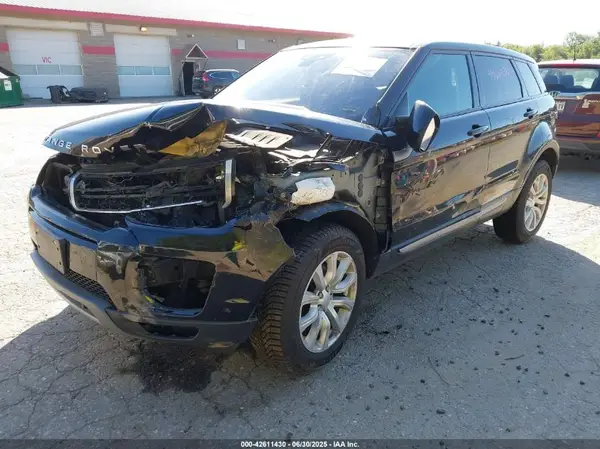 SALVP2RX2JH292694 2018 LAND ROVER RANGE ROVER EVOQUE - Image 2