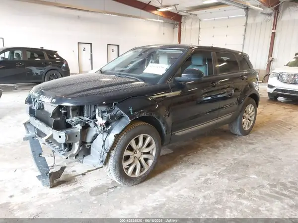 SALVP2RX2JH322535 2018 LAND ROVER RANGE ROVER EVOQUE - Image 2