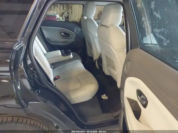 SALVP2RX2JH322535 2018 LAND ROVER RANGE ROVER EVOQUE - Image 8
