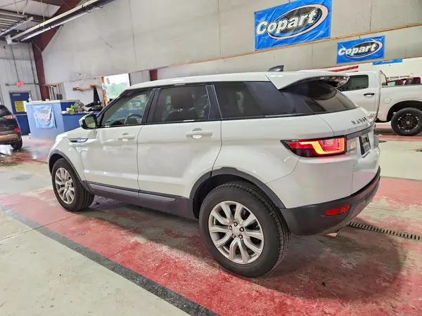 SALVP2RX2KH340793 2019 LAND ROVER RANGE ROVER EVOQUE - Image 2