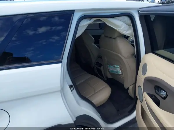 SALVP2RX3JH273958 2018 LAND ROVER RANGE ROVER EVOQUE - Image 8