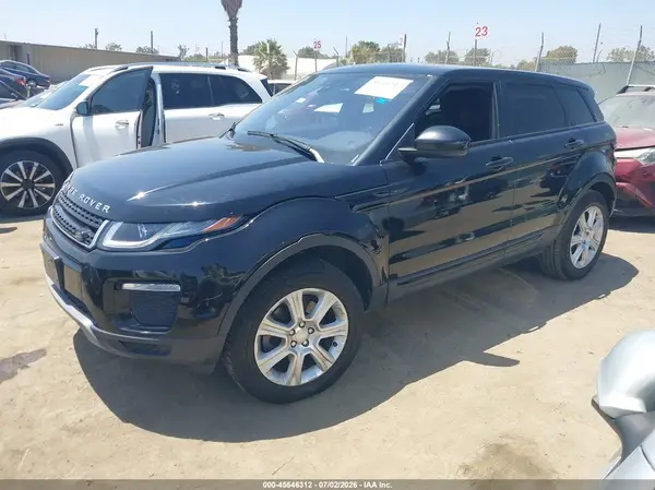 SALVP2RX3JH300589 2018 LAND ROVER RANGE ROVER EVOQUE - Image 2