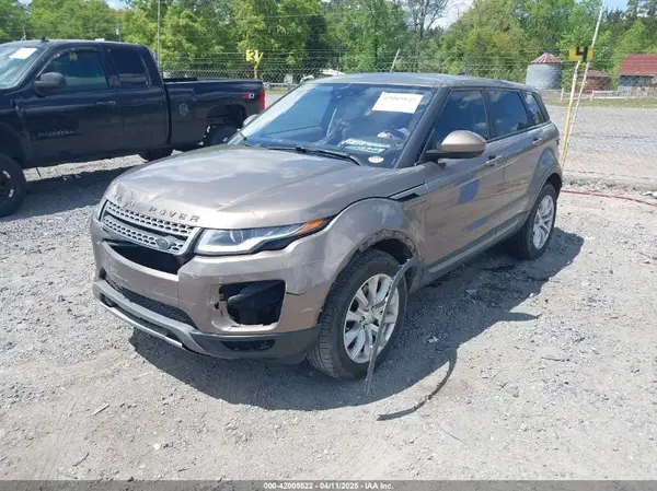 SALVP2RX3JH305663 2018 LAND ROVER RANGE ROVER EVOQUE - Image 2