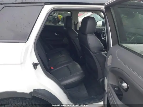 SALVP2RX3JH321006 2018 LAND ROVER RANGE ROVER EVOQUE - Image 8