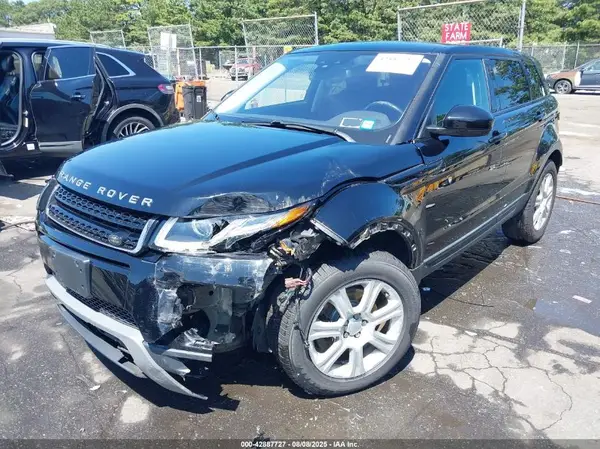 SALVP2RX3JH322253 2018 LAND ROVER RANGE ROVER EVOQUE - Image 2