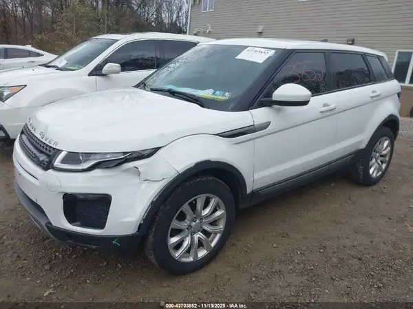 SALVP2RX3KH340088 2019 LAND ROVER RANGE ROVER EVOQUE - Image 2