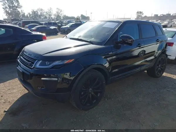 SALVP2RX4JH289182 2018 LAND ROVER RANGE ROVER EVOQUE - Image 2