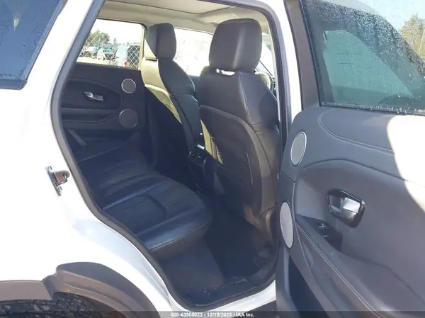 SALVP2RX4JH298075 2018 LAND ROVER RANGE ROVER EVOQUE - Image 8