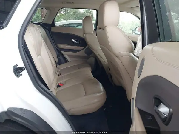 SALVP2RX4KH331609 2019 LAND ROVER RANGE ROVER EVOQUE - Image 8