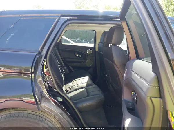SALVP2RX5JH293063 2018 LAND ROVER RANGE ROVER EVOQUE - Image 8