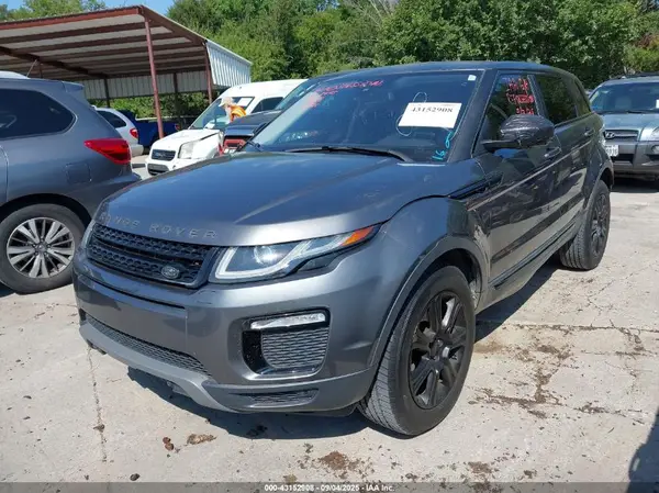 SALVP2RX5KH345048 2019 LAND ROVER RANGE ROVER EVOQUE - Image 2