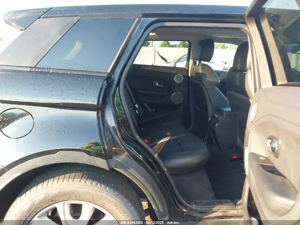 SALVP2RX6JH292679 2018 LAND ROVER RANGE ROVER EVOQUE - Image 8