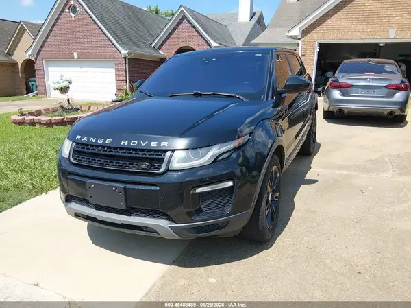 SALVP2RX6JH324207 2018 LAND ROVER RANGE ROVER EVOQUE - Image 2