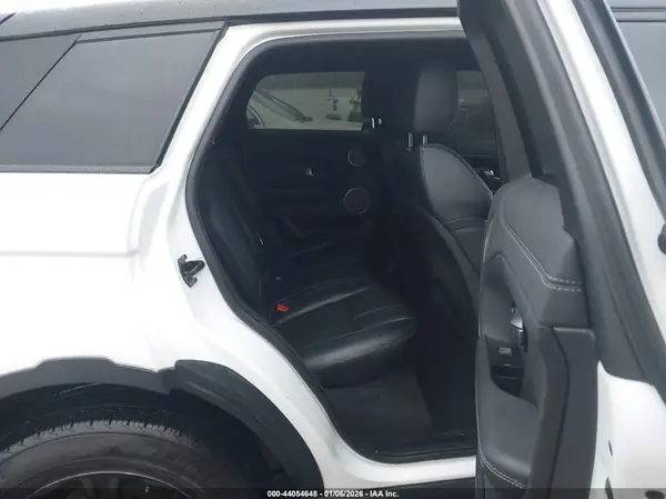 SALVP2RX7JH269475 2018 LAND ROVER RANGE ROVER EVOQUE - Image 8