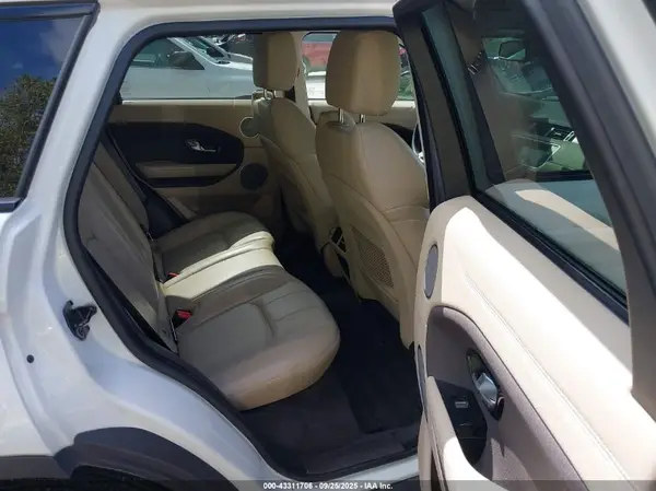 SALVP2RX7JH274353 2018 LAND ROVER RANGE ROVER EVOQUE - Image 8