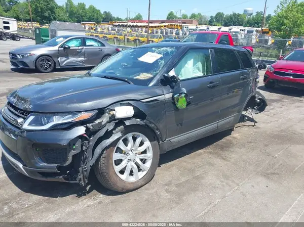 SALVP2RX7JH289063 2018 LAND ROVER RANGE ROVER EVOQUE - Image 2