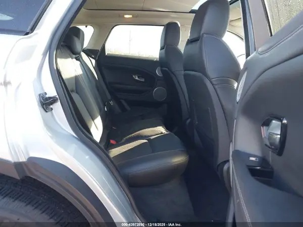 SALVP2RX7JH303138 2018 LAND ROVER RANGE ROVER EVOQUE - Image 8