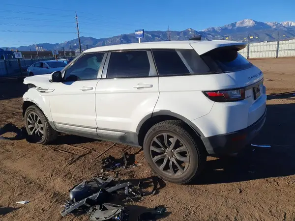 SALVP2RX7JH322658 2018 LAND ROVER RANGE ROVER - Image 2