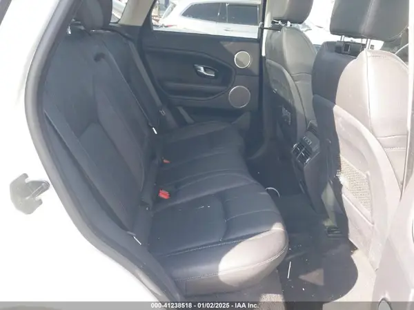 SALVP2RX7JH323843 2018 LAND ROVER RANGE ROVER EVOQUE - Image 8