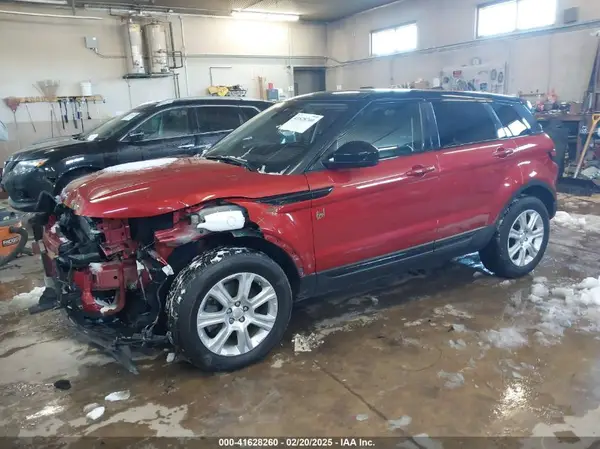 SALVP2RX7KH329773 2019 LAND ROVER RANGE ROVER EVOQUE - Image 2