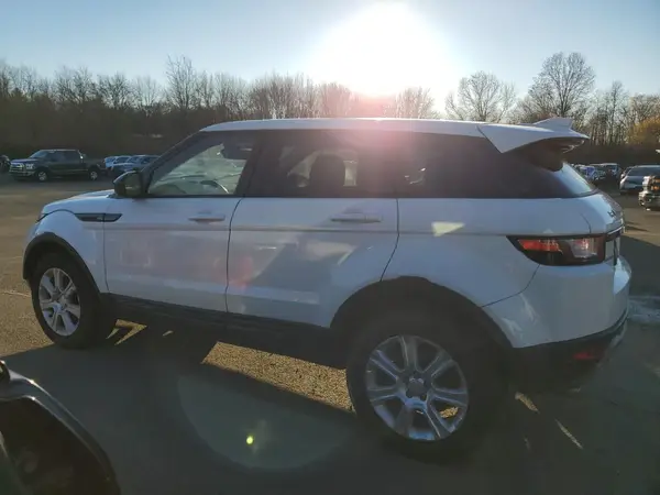 SALVP2RX7KH346864 2019 LAND ROVER RANGE ROVER EVOQUE - Image 2