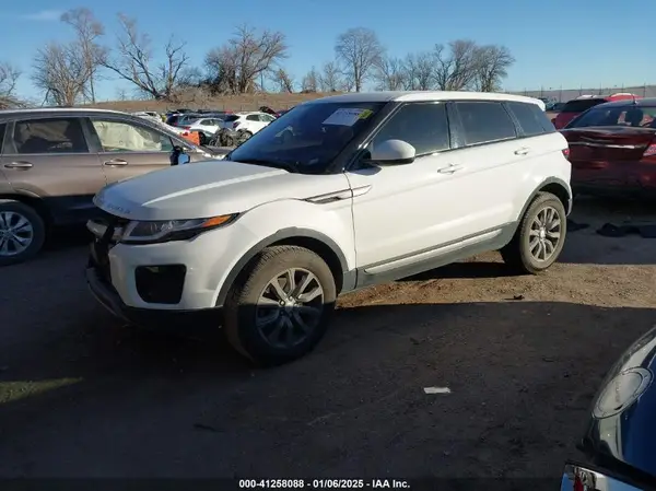 SALVP2RX7KH349053 2019 LAND ROVER RANGE ROVER EVOQUE - Image 2