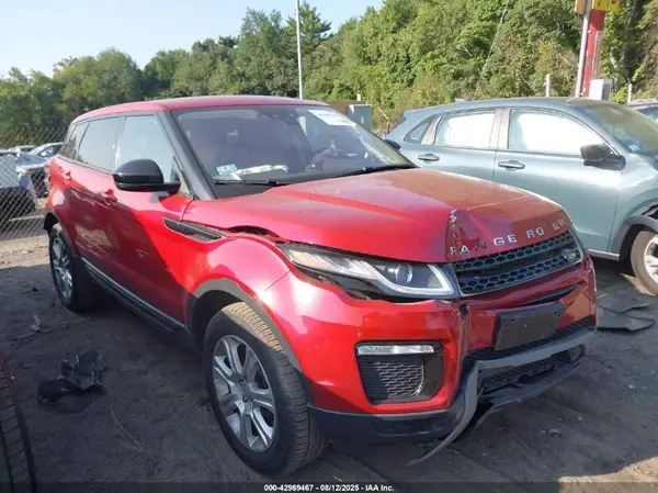 SALVP2RX8JH321826 2018 LAND ROVER RANGE ROVER EVOQUE - Image 1