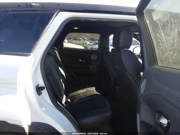 SALVP2RX8KH335419 2019 LAND ROVER RANGE ROVER EVOQUE - Image 8