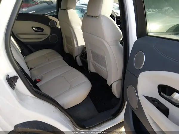 SALVP2RX9JH288772 2018 LAND ROVER RANGE ROVER EVOQUE - Image 8