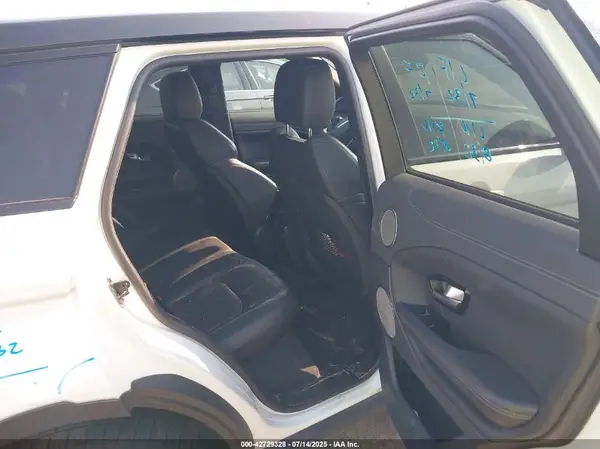 SALVP2RX9JH315470 2018 LAND ROVER RANGE ROVER EVOQUE - Image 8