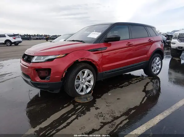 SALVP2RX9JH320958 2018 LAND ROVER RANGE ROVER EVOQUE - Image 2