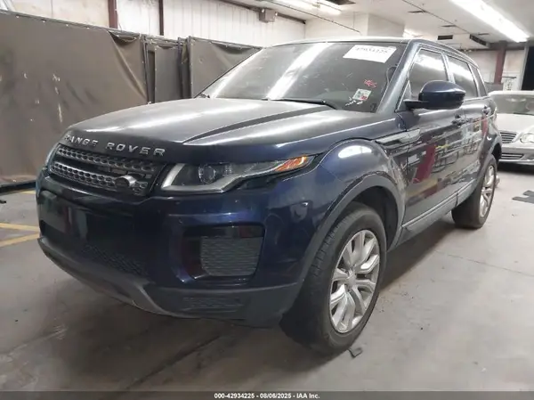 SALVP2RX9KH341617 2019 LAND ROVER RANGE ROVER EVOQUE - Image 2