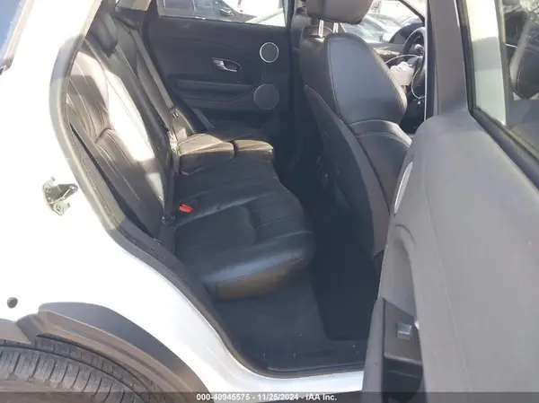 SALVP2RXXJH323237 2018 LAND ROVER RANGE ROVER EVOQUE - Image 8