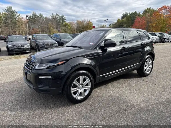 SALVP2RXXKH328911 2019 LAND ROVER RANGE ROVER EVOQUE - Image 2