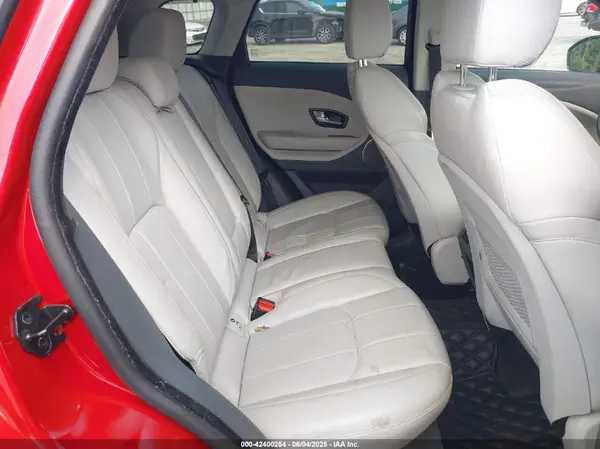 SALVP2RXXKH349662 2019 LAND ROVER RANGE ROVER EVOQUE - Image 8